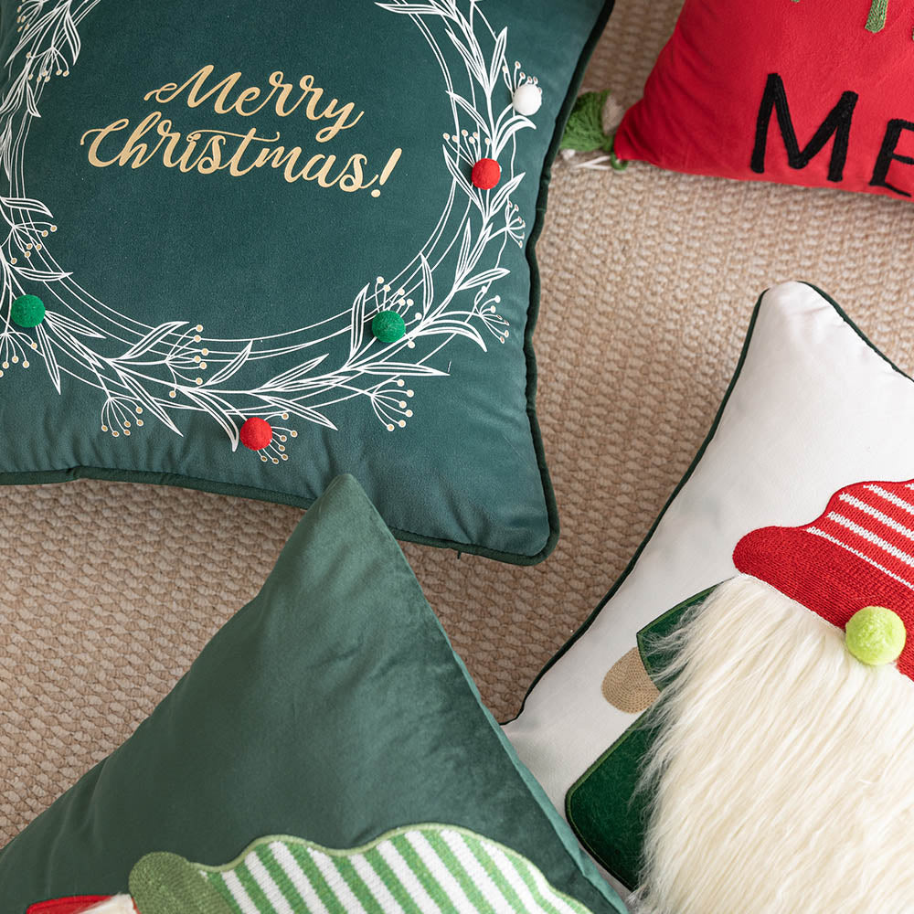 Christmas Wreath Foil-Printed Velvet Cushion